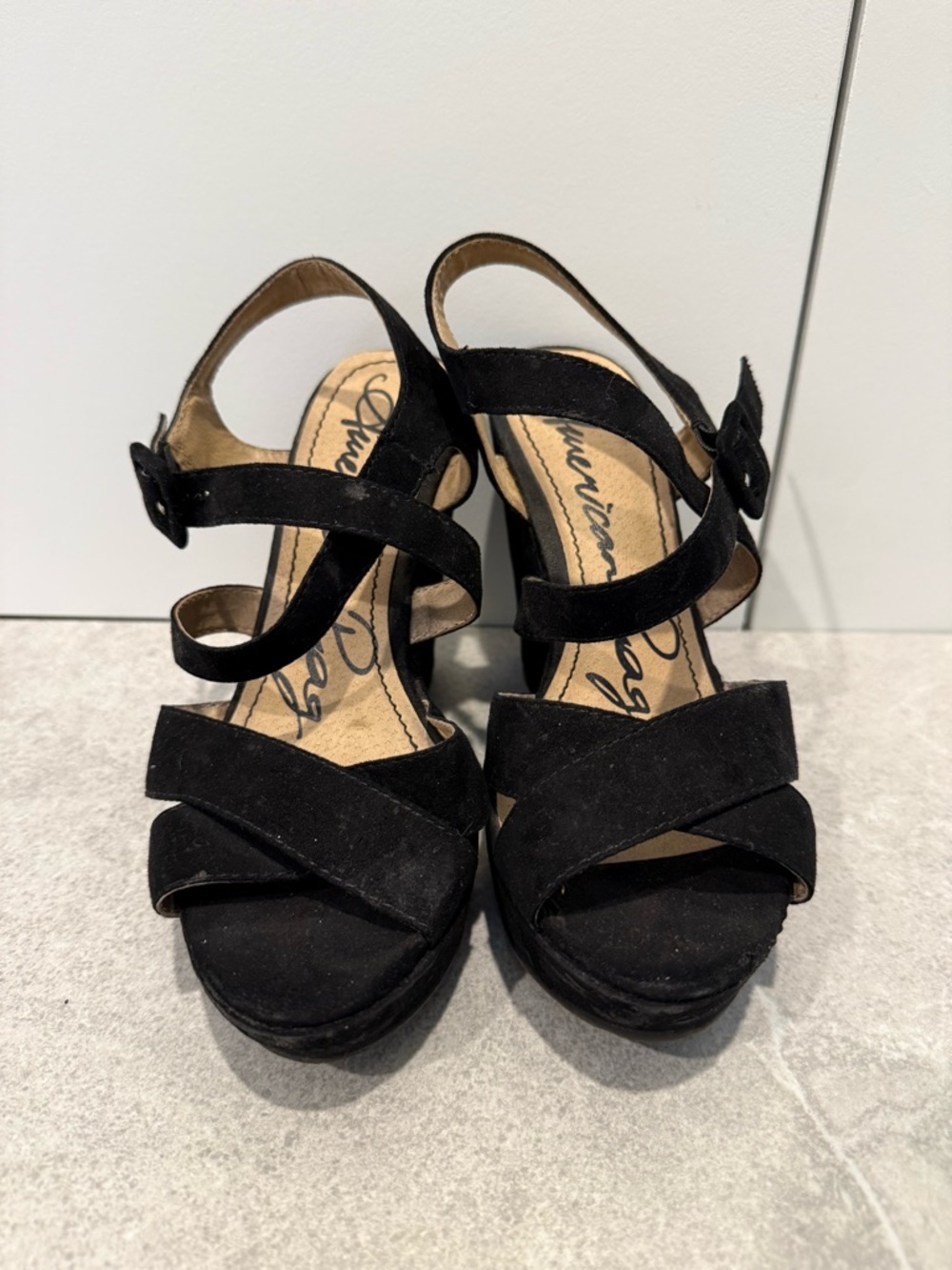American Rag Black Platform Suede Strappy Sandals
